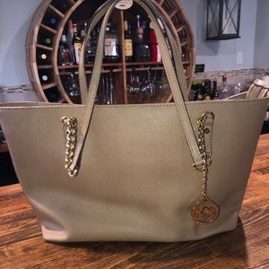Michael Kors Beige Shoulder Bag